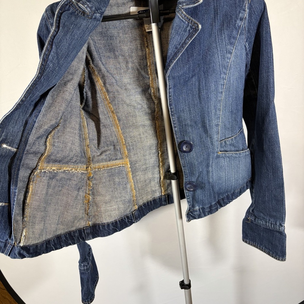 Old Navy Womens Medium Y2K 2001 Denim Jacket Cotton Classic Fitted Preppy Girly - Picture 4 of 8